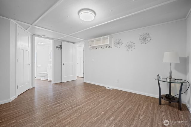 6978 Hannegan Road, Lynden, WA 98264