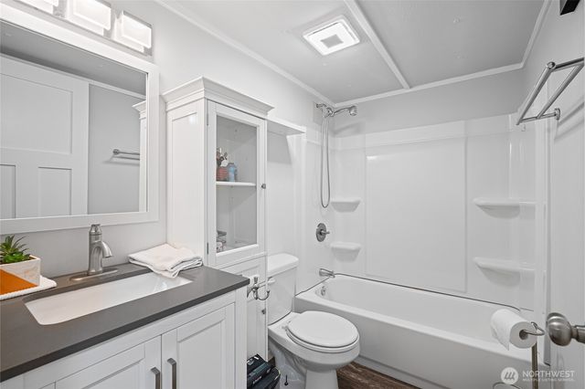 6978 Hannegan Road, Lynden, WA 98264