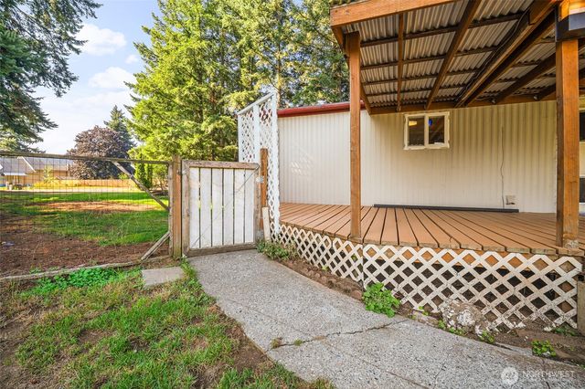 6978 Hannegan Road, Lynden, WA 98264