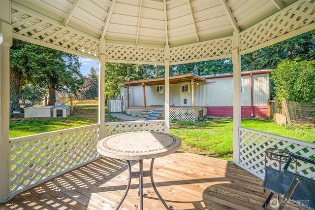 6978 Hannegan Road, Lynden, WA 98264