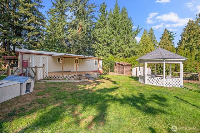 6978 Hannegan Road, Lynden, WA 98264