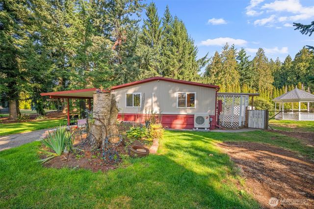 6978 Hannegan Road, Lynden, WA 98264