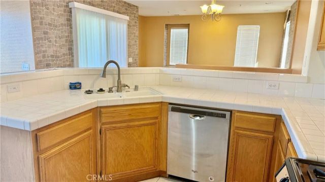 33513 Emerson C, Temecula, CA 92592