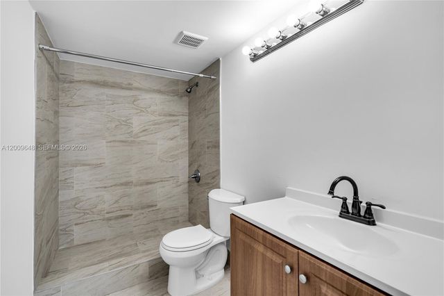 18206 Mediterranean Blvd 5-21, Hialeah, FL 33015