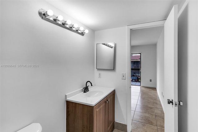 18206 Mediterranean Blvd 5-21, Hialeah, FL 33015