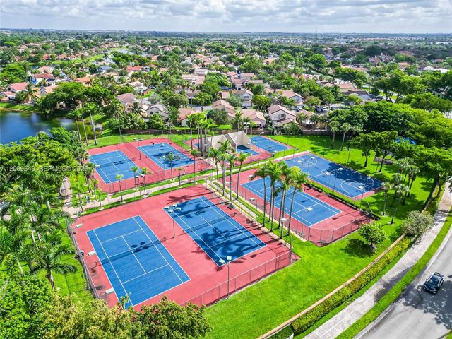 18206 Mediterranean Blvd 5-21, Hialeah, FL 33015