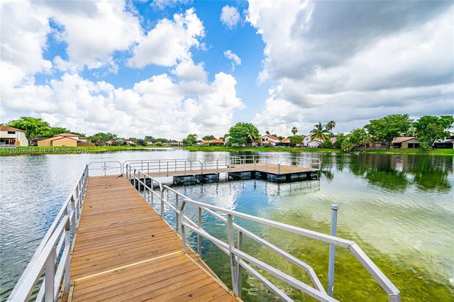 18206 Mediterranean Blvd 5-21, Hialeah, FL 33015