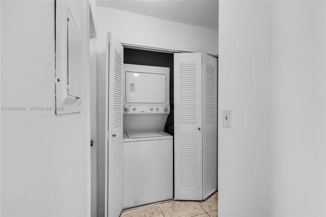 18206 Mediterranean Blvd 5-21, Hialeah, FL 33015