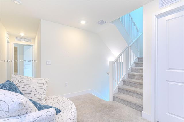 4260 NW 82nd Ave, Doral, FL 33166