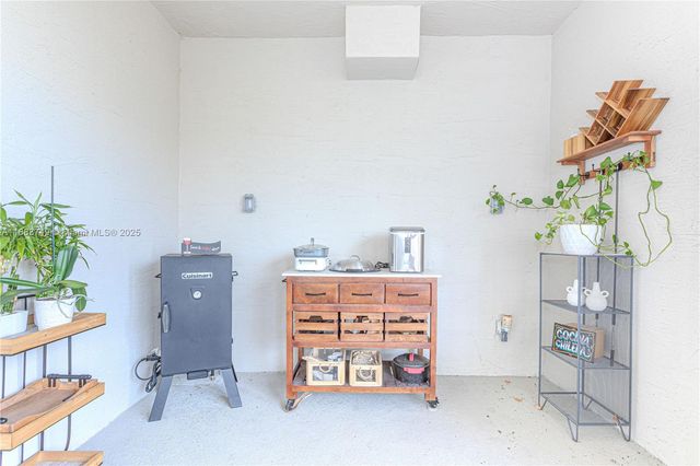 4260 NW 82nd Ave, Doral, FL 33166