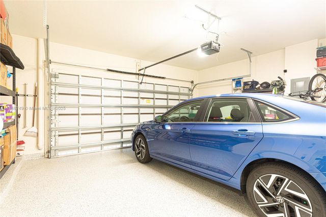 4260 NW 82nd Ave, Doral, FL 33166