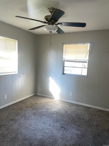 6921 Knollwood Road, Little Rock, AR 72209