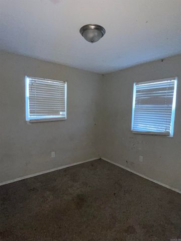 6921 Knollwood Road, Little Rock, AR 72209