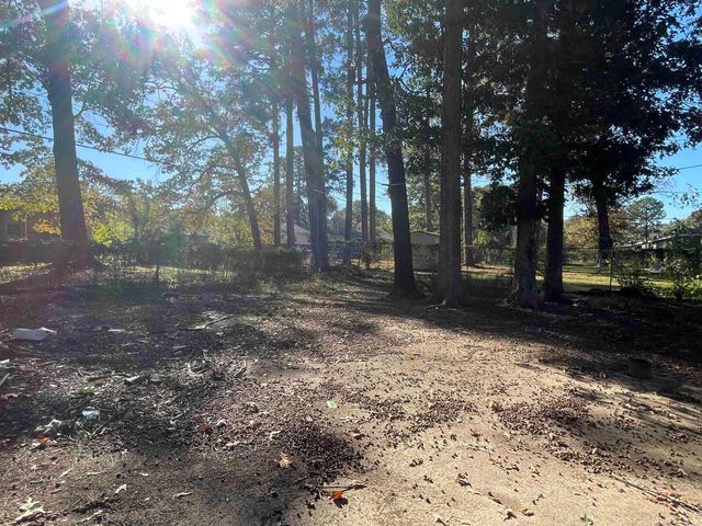 6921 Knollwood Road, Little Rock, AR 72209