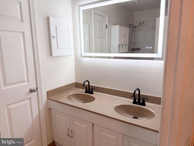 106 YORKTOWN CT, Medford, NJ 08055