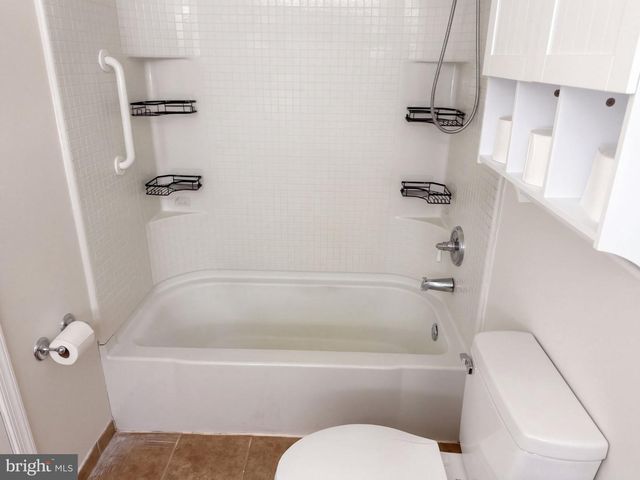 106 YORKTOWN CT, Medford, NJ 08055