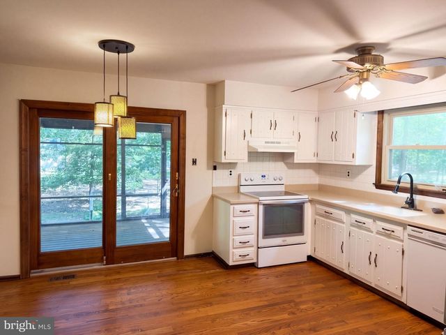 106 YORKTOWN CT, Medford, NJ 08055