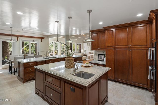 1720 Earlmont Avenue, La Canada Flintridge, CA 91011