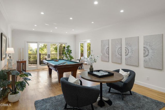 1720 Earlmont Avenue, La Canada Flintridge, CA 91011