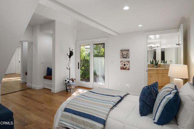 1720 Earlmont Avenue, La Canada Flintridge, CA 91011