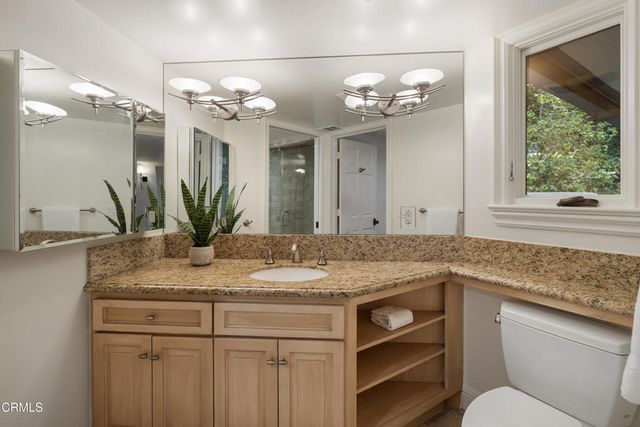 1720 Earlmont Avenue, La Canada Flintridge, CA 91011