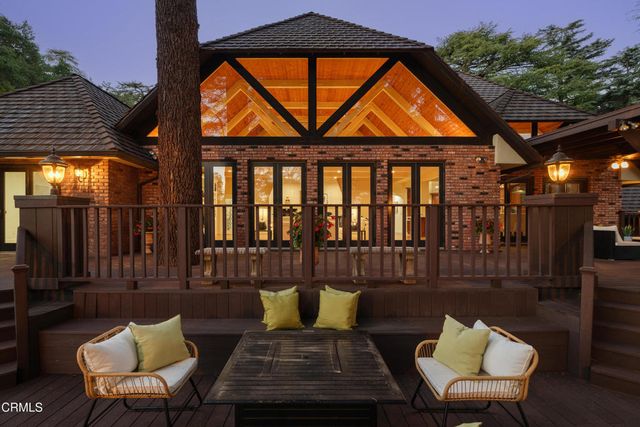 1720 Earlmont Avenue, La Canada Flintridge, CA 91011