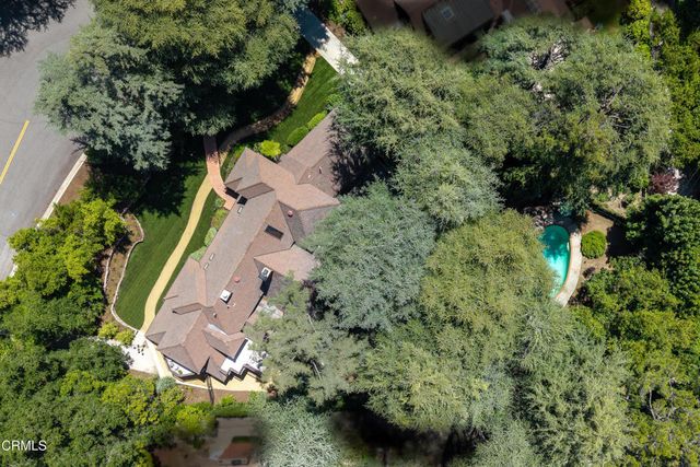 1720 Earlmont Avenue, La Canada Flintridge, CA 91011