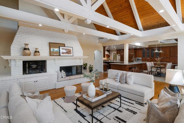 1720 Earlmont Avenue, La Canada Flintridge, CA 91011