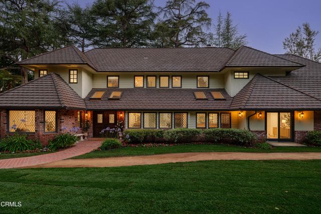 1720 Earlmont Avenue, La Canada Flintridge, CA 91011