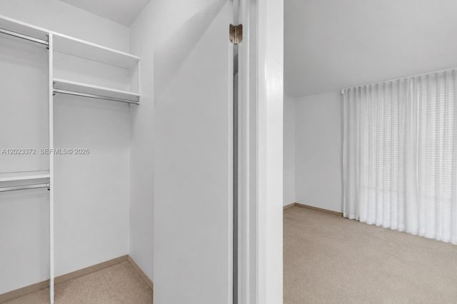 2000 Island Blvd 305, Aventura, FL 33160