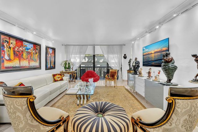 2000 Island Blvd 305, Aventura, FL 33160