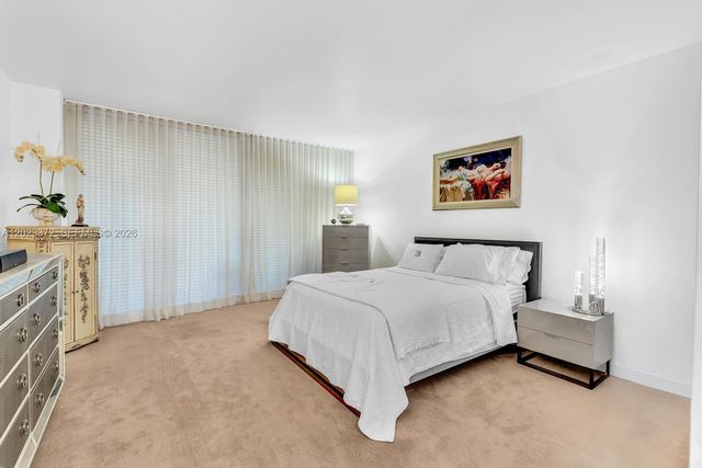 2000 Island Blvd 305, Aventura, FL 33160
