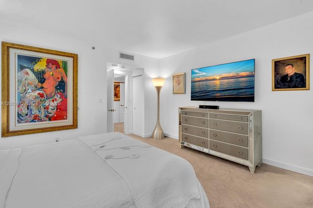 2000 Island Blvd 305, Aventura, FL 33160