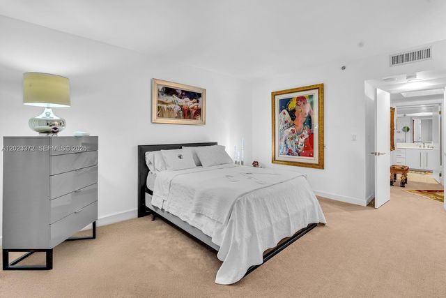 2000 Island Blvd 305, Aventura, FL 33160