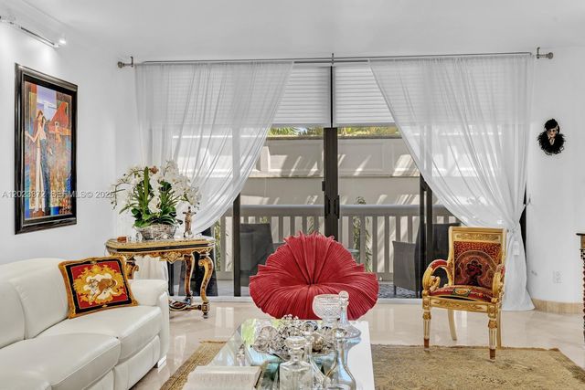 2000 Island Blvd 305, Aventura, FL 33160