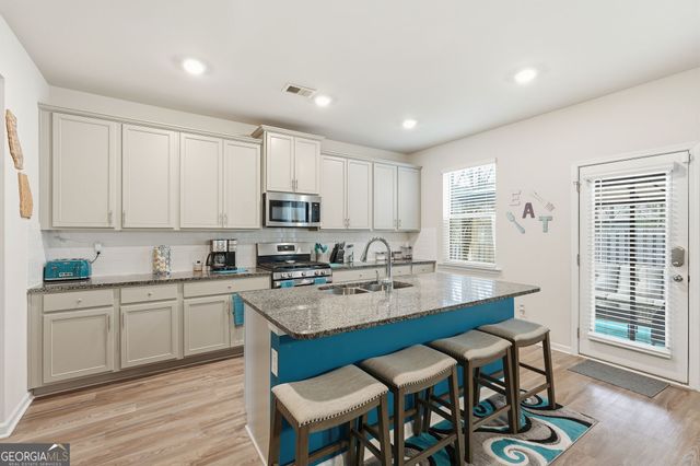 324 Endeavor Drive, Jonesboro, GA 30238