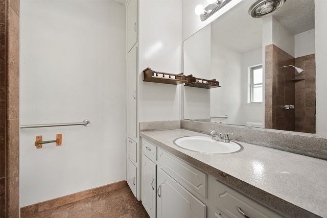 657 Sue Ann Lane, Burleson, TX 76028