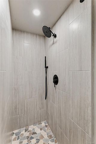 6552 S Pearl Street, Centennial, CO 80121