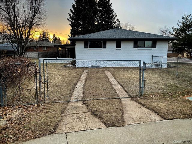 6552 S Pearl Street, Centennial, CO 80121