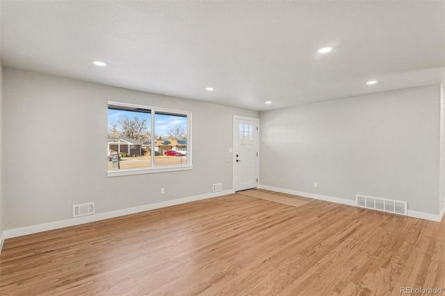 6552 S Pearl Street, Centennial, CO 80121