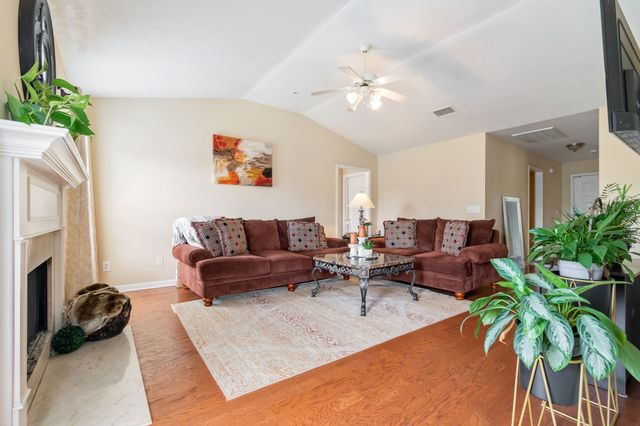 5075 Preserve Blvd, Antioch, TN 37013