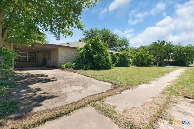 2110 Robert E Lee Drive, Killeen, TX 76543