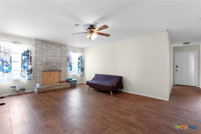 2110 Robert E Lee Drive, Killeen, TX 76543