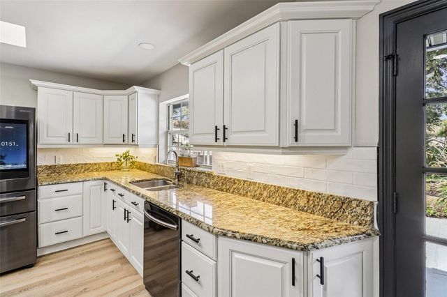 610 SPRING VALLEY ROAD, Altamonte Springs, FL 32714