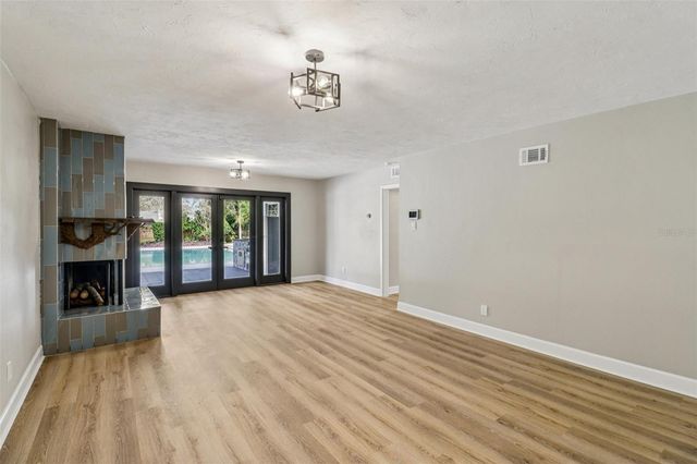 610 SPRING VALLEY ROAD, Altamonte Springs, FL 32714