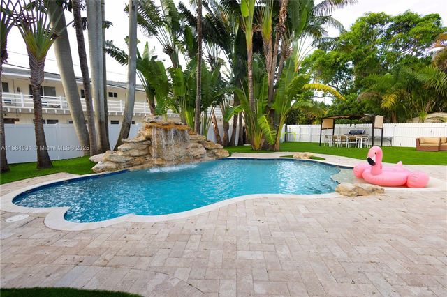 1435 Grant St na, Hollywood, FL 33020