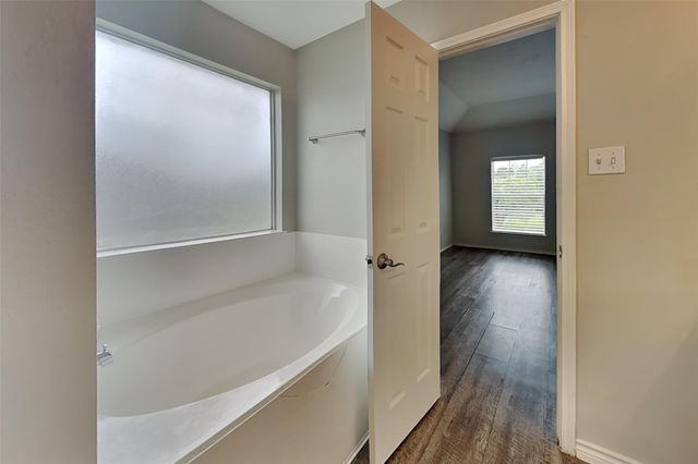 14006 Honey Bee Court, Houston, TX 77039