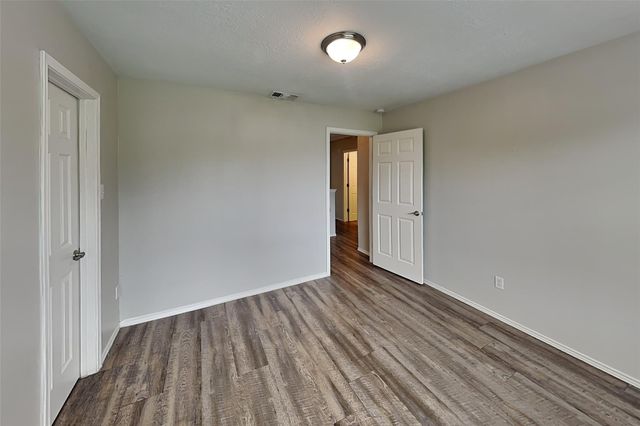 14006 Honey Bee Court, Houston, TX 77039