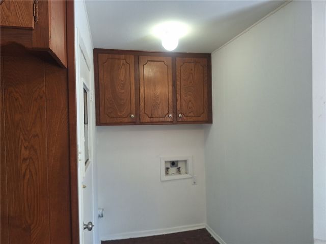 513 Simmons Drive, Euless, TX 76040