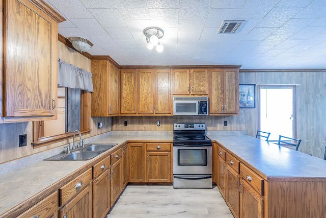 386 Highridge Drive, Houma, LA 70363